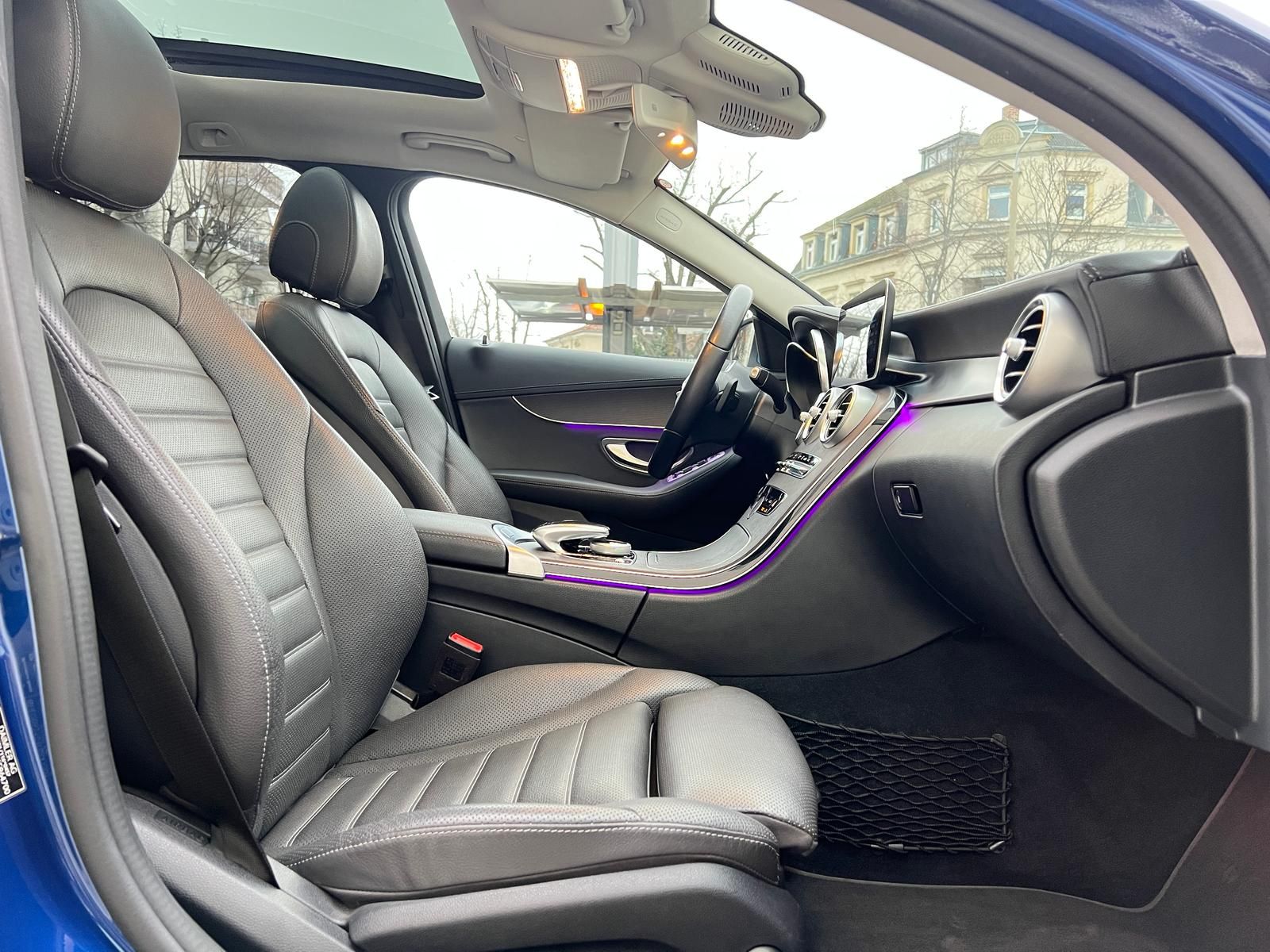 Fahrzeugabbildung Mercedes-Benz C 300 T d 4Matic +CAM+HUD+LED+PANO+STHZG+