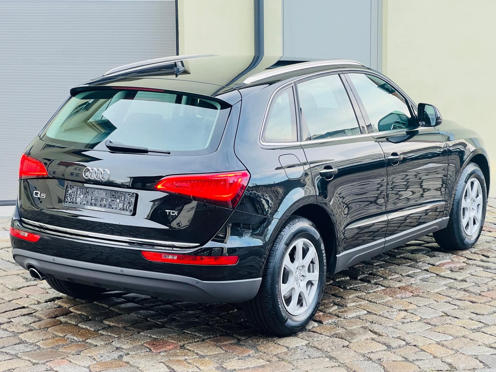 Fahrzeugabbildung Audi Q5 2.0 TDI +BT+NAVI+XENON+SHZ+2xPDC+EL.HECKKL.+