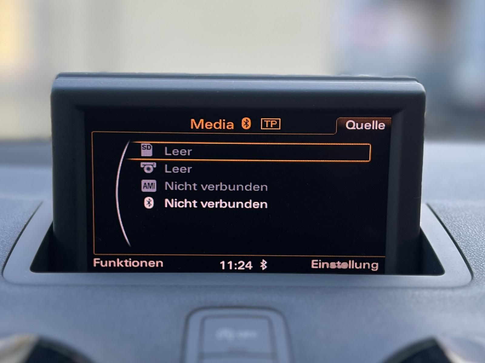 Fahrzeugabbildung Audi A1 1.2 TFSI attraction +BT+KLIMA+PDC+SHZ+