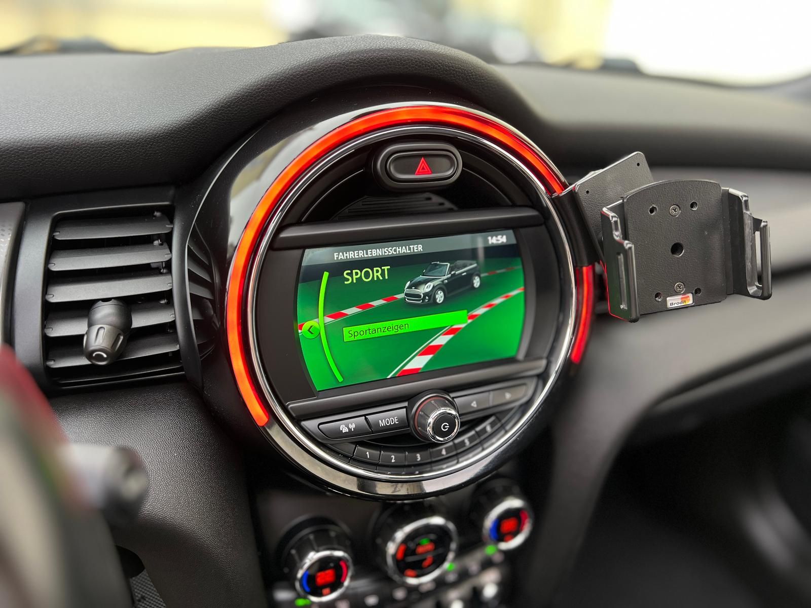 Fahrzeugabbildung MINI Cooper Chili Cabrio +BT+DAB+LEDER+PDC+SHZ+