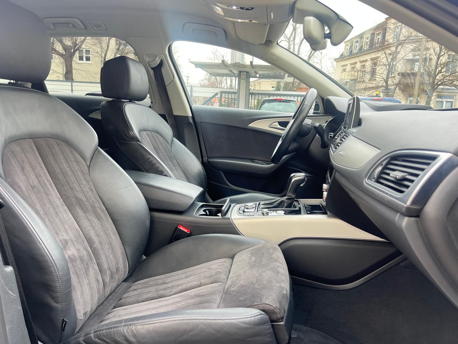 Fahrzeugabbildung Audi A6 3.0 TDI Quattro +ACC+ALCANTARA+HUD+MATRIX+