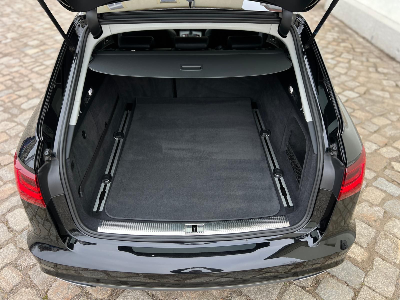 Fahrzeugabbildung Audi A6 3.0 TDI Quattro +ACC+ALCANTARA+HUD+MATRIX+