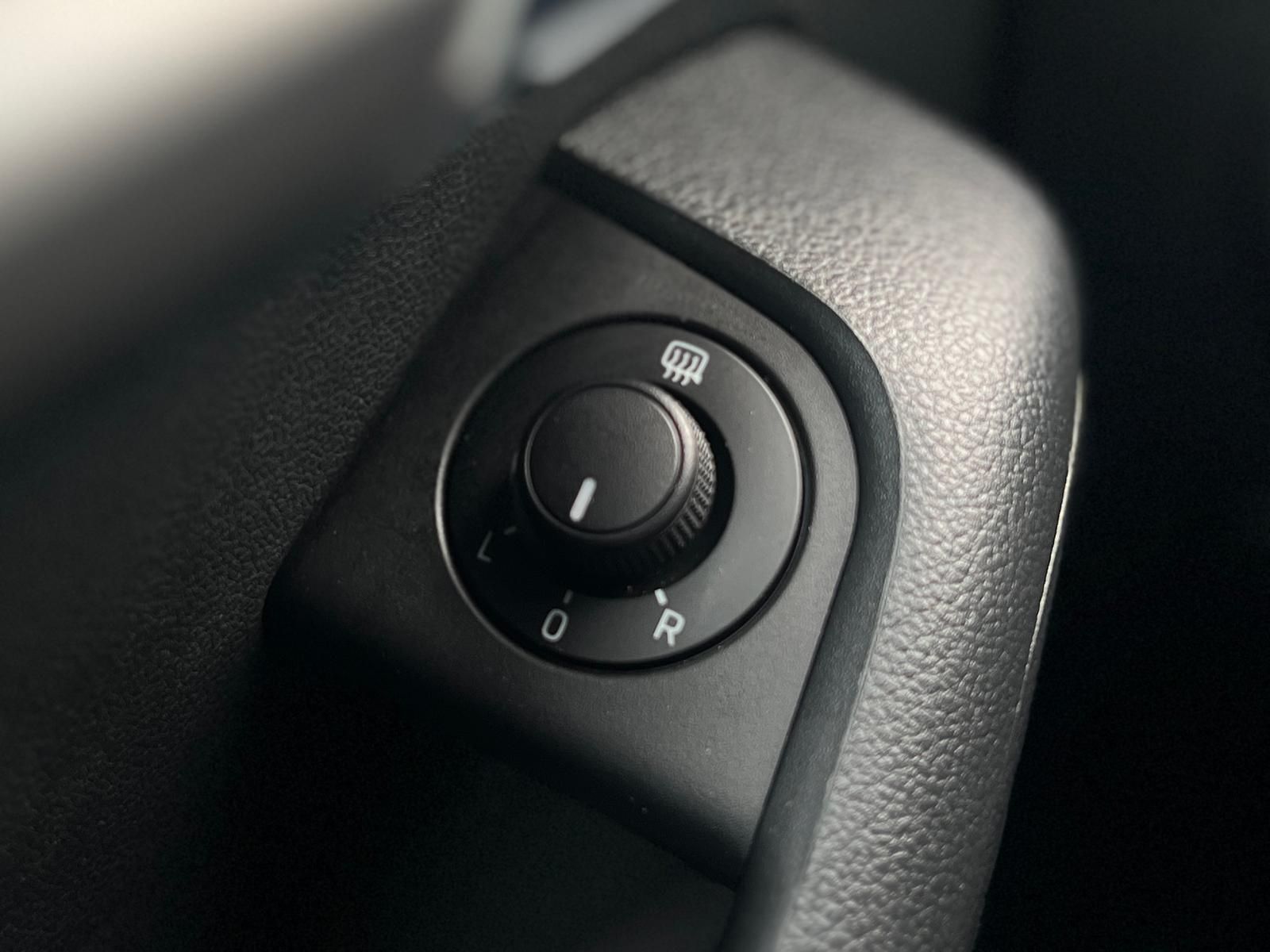 Fahrzeugabbildung SKODA Octavia 2.0 TSI Soleil +AHK+CARPLAY+DAB+PDC+SHZ+
