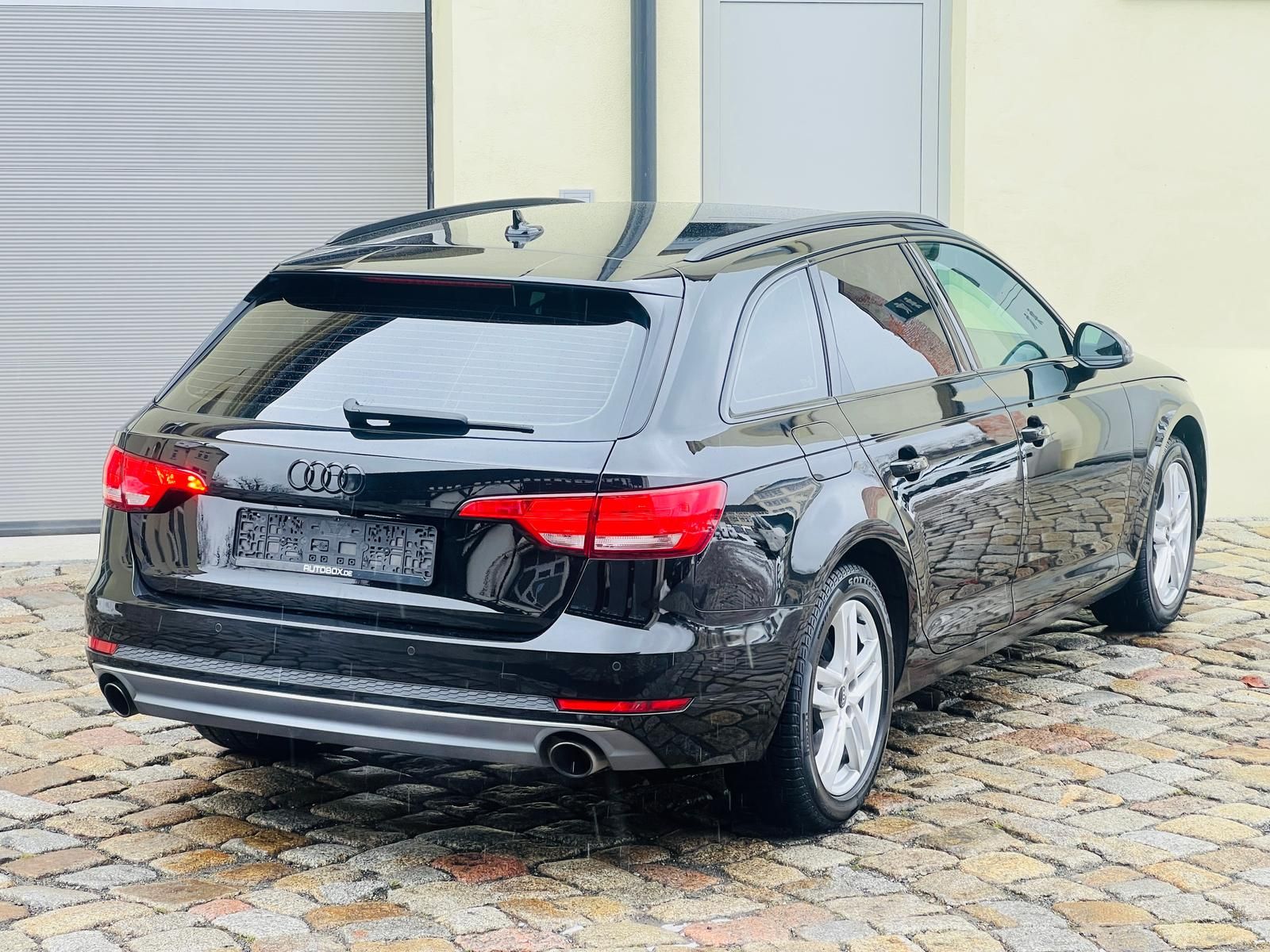 Fahrzeugabbildung Audi A4 2.0 TFSI Sport Ultra +B&O+CAM+TEMPO+L+N+X+