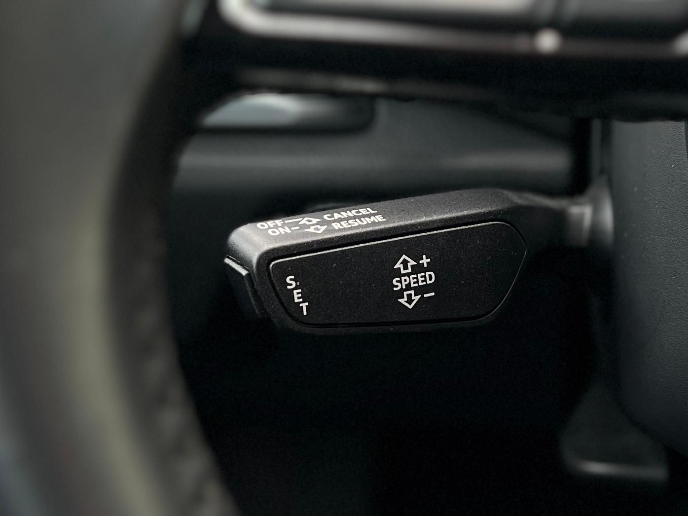 Fahrzeugabbildung Audi A3 1.5 TFSI Sport +BT+LED+NAVI+PDC+SHZ+TEMPO+