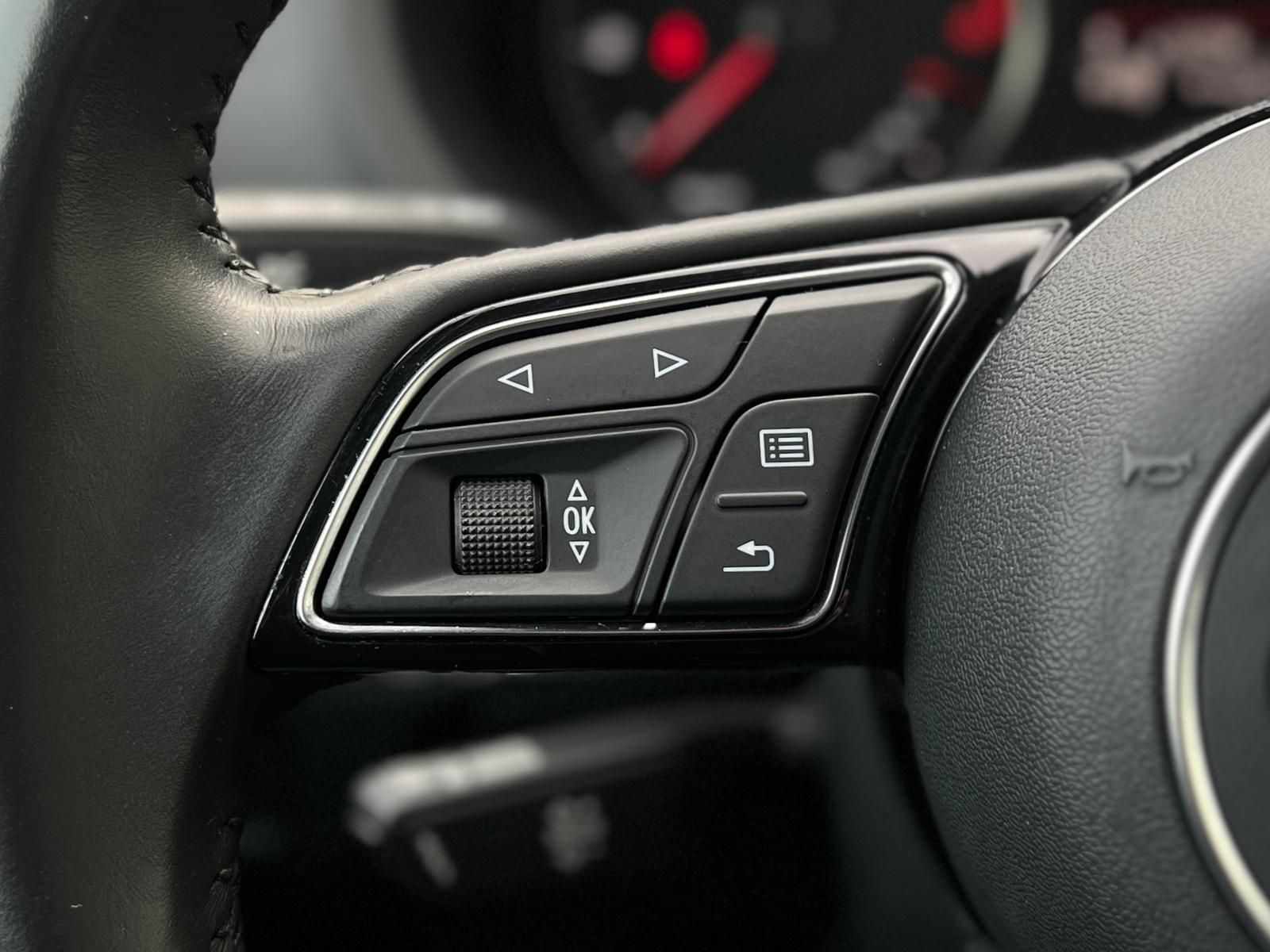 Fahrzeugabbildung Audi A3 1.5 TFSI Sport +BT+LED+NAVI+PDC+SHZ+TEMPO+