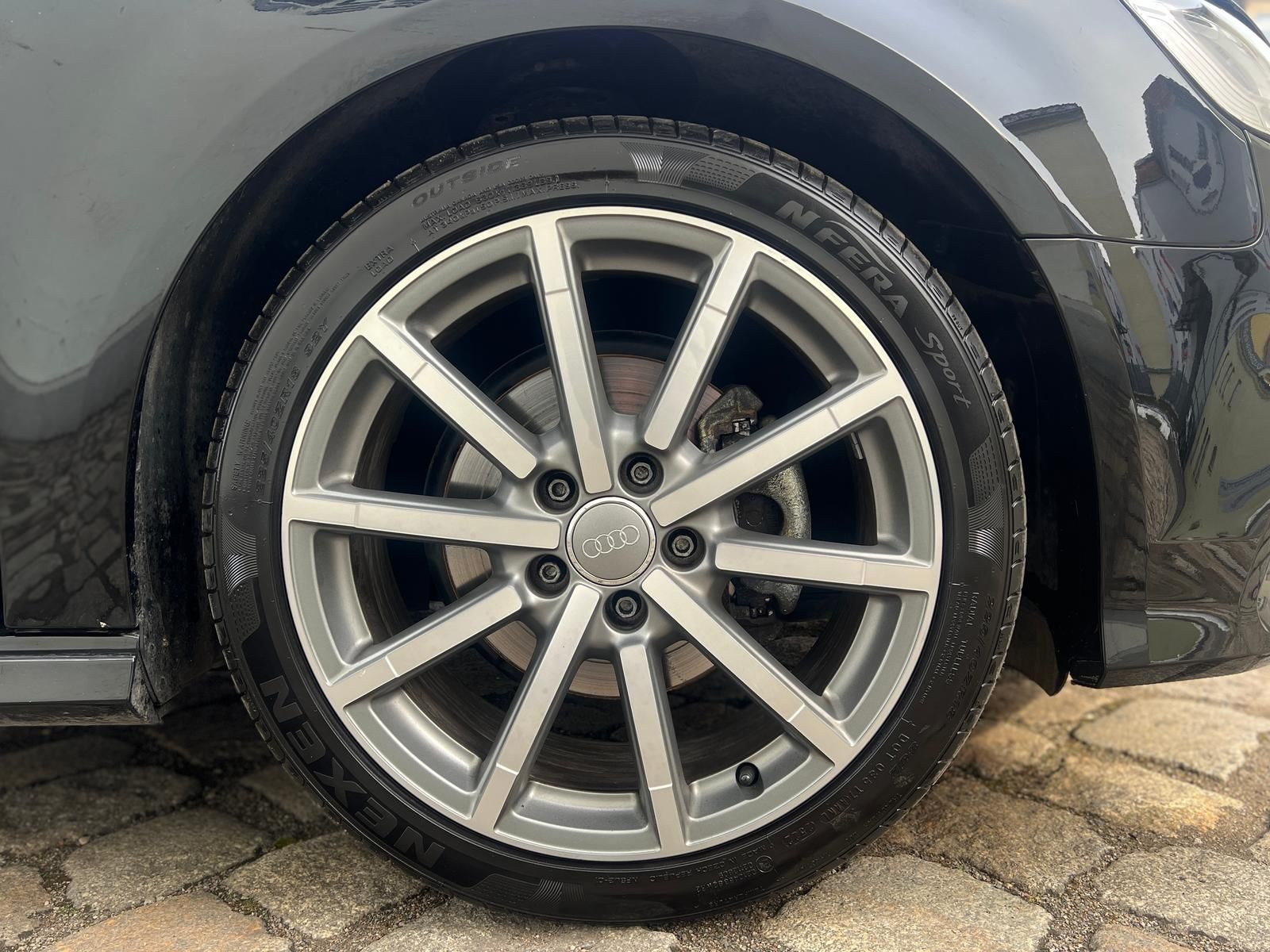 Fahrzeugabbildung Audi A3 1.5 TFSI Sport +BT+LED+NAVI+PDC+SHZ+TEMPO+