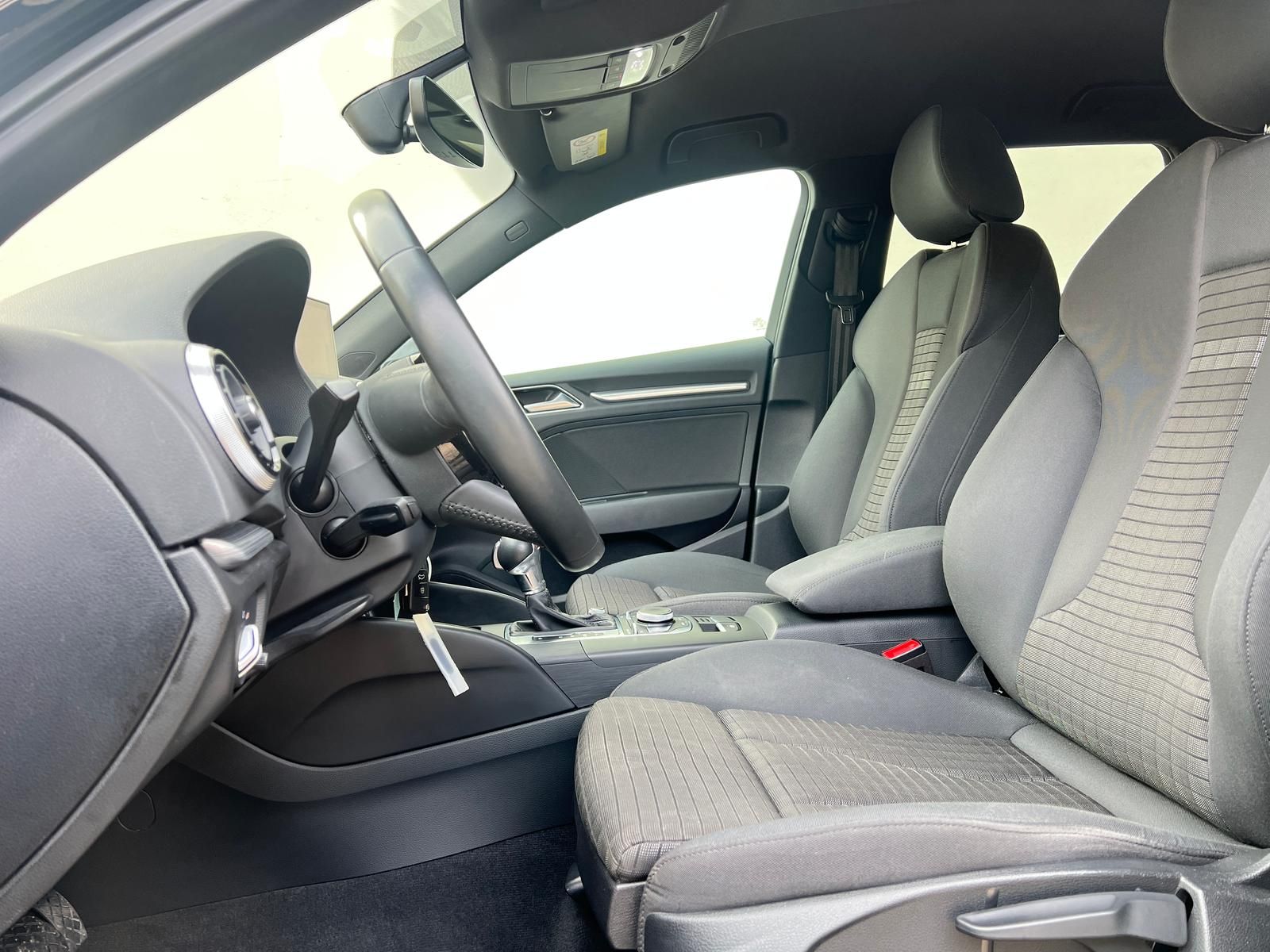 Fahrzeugabbildung Audi A3 1.5 TFSI Sport +BT+LED+NAVI+PDC+SHZ+TEMPO+