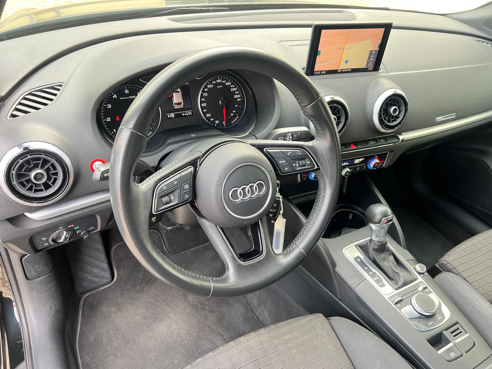 Fahrzeugabbildung Audi A3 1.5 TFSI Sport +BT+LED+NAVI+PDC+SHZ+TEMPO+