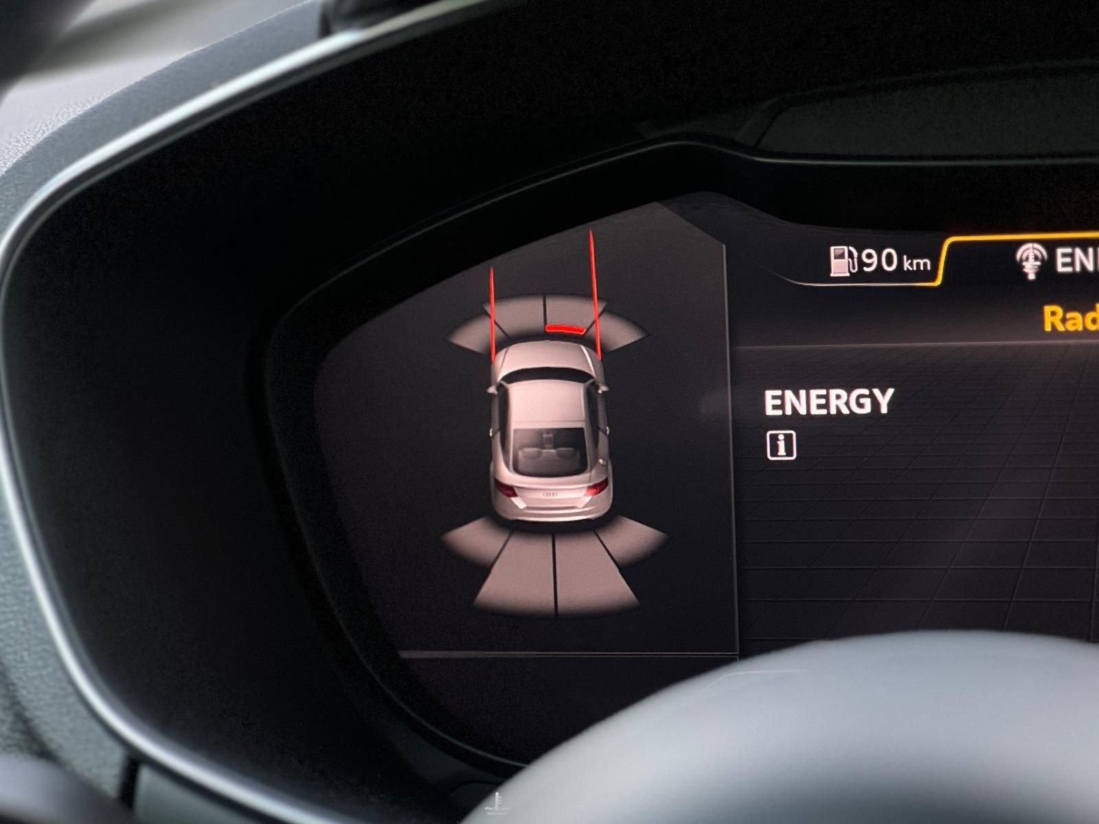 Fahrzeugabbildung Audi TT 1.8 TFSI +19"+ALCANTARA+NAVI+BI-XENON+