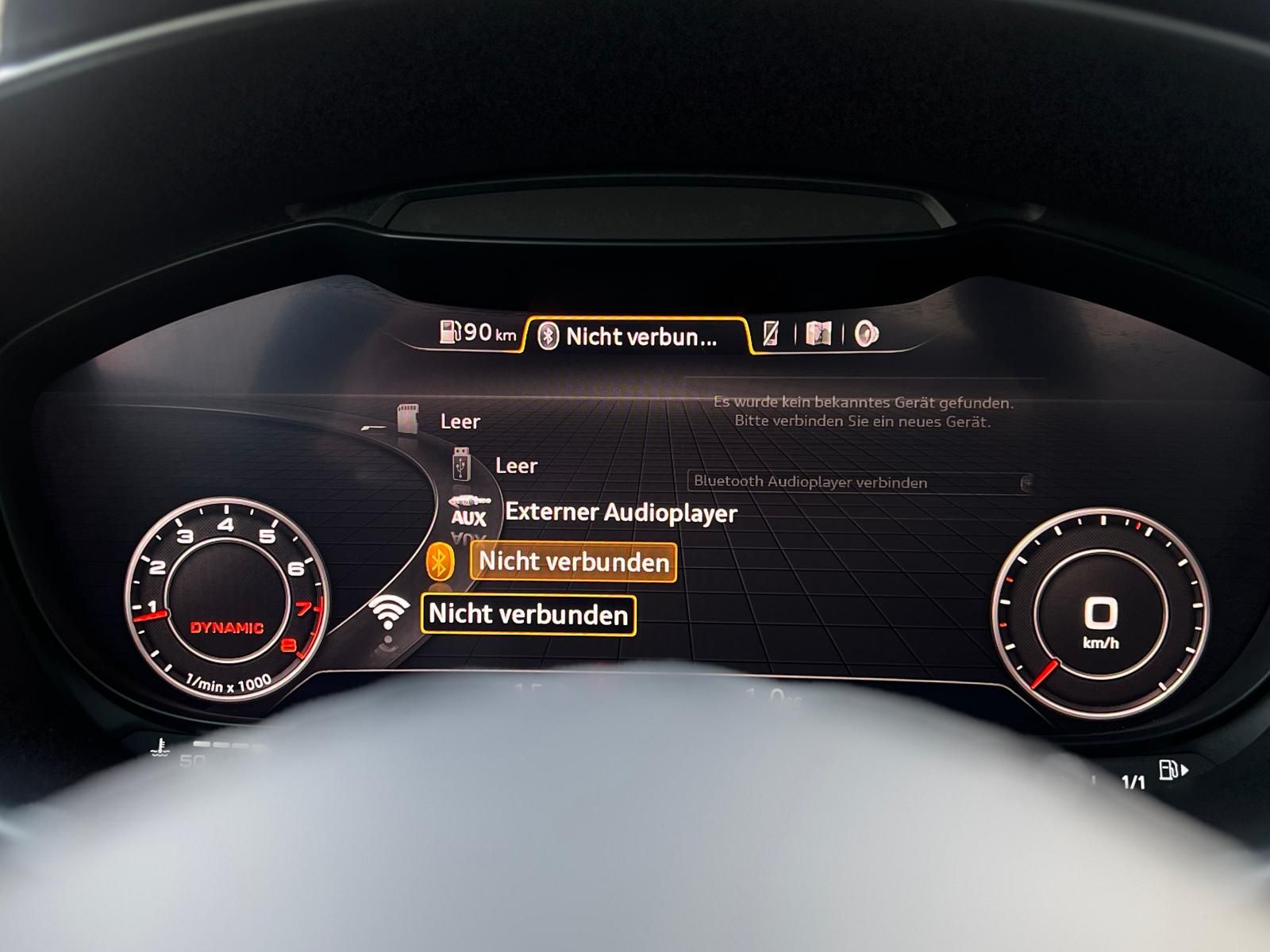 Fahrzeugabbildung Audi TT 1.8 TFSI +19"+ALCANTARA+NAVI+BI-XENON+