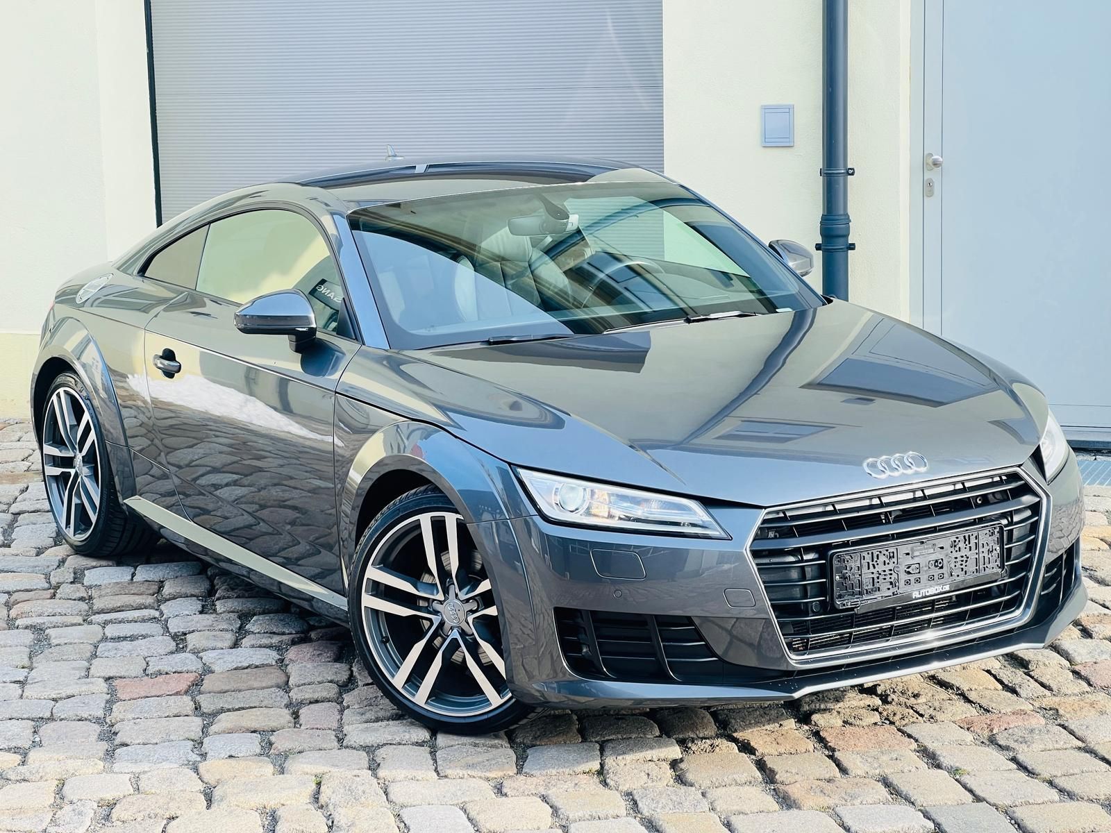 Fahrzeugabbildung Audi TT 1.8 TFSI +19"+ALCANTARA+NAVI+BI-XENON+