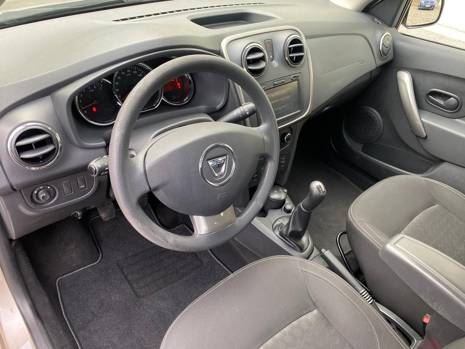 Fahrzeugabbildung Dacia Sandero 0.9 TCE Laureate +BLUETOOTH+KLIMA+NAVI+