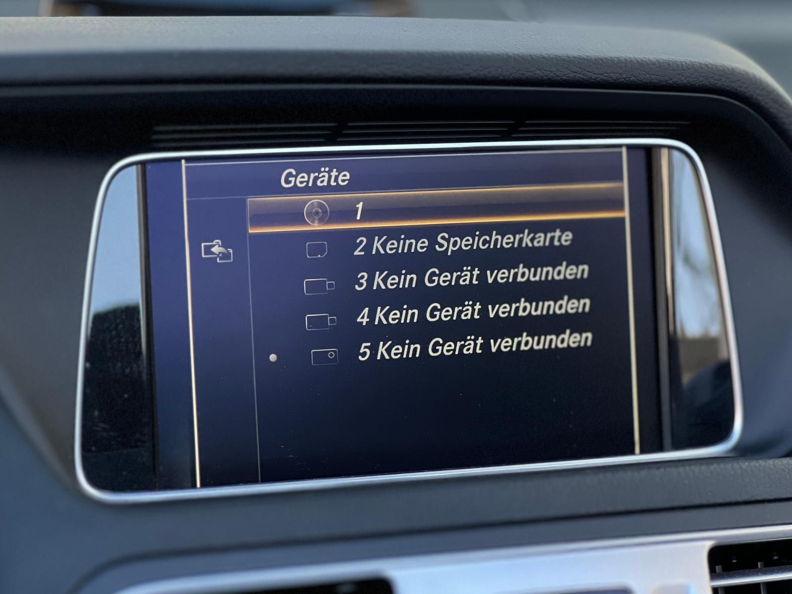 Fahrzeugabbildung Mercedes-Benz E 250 Cabrio +ACC+BT+360°+LEDER+NAVI+SHZ+