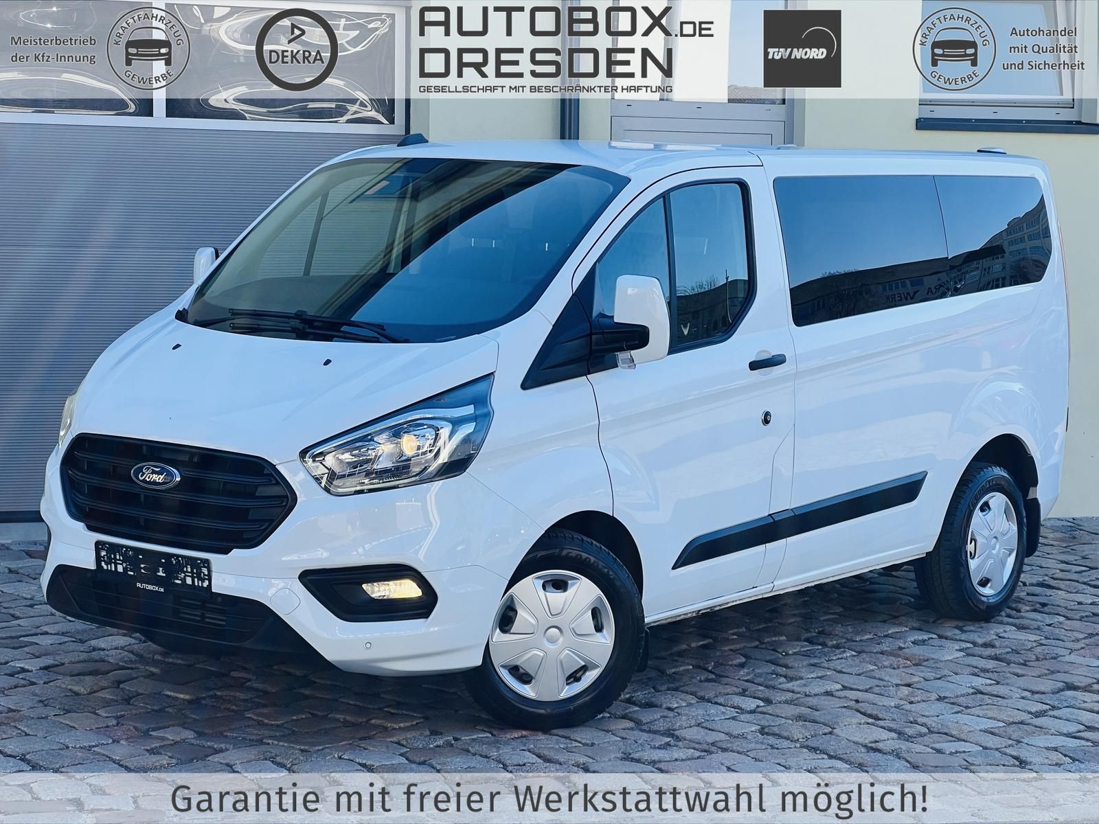 Ford Tourneo Custom 9-Sitzer Bus +DAB+TEMPOMAT+PDC+