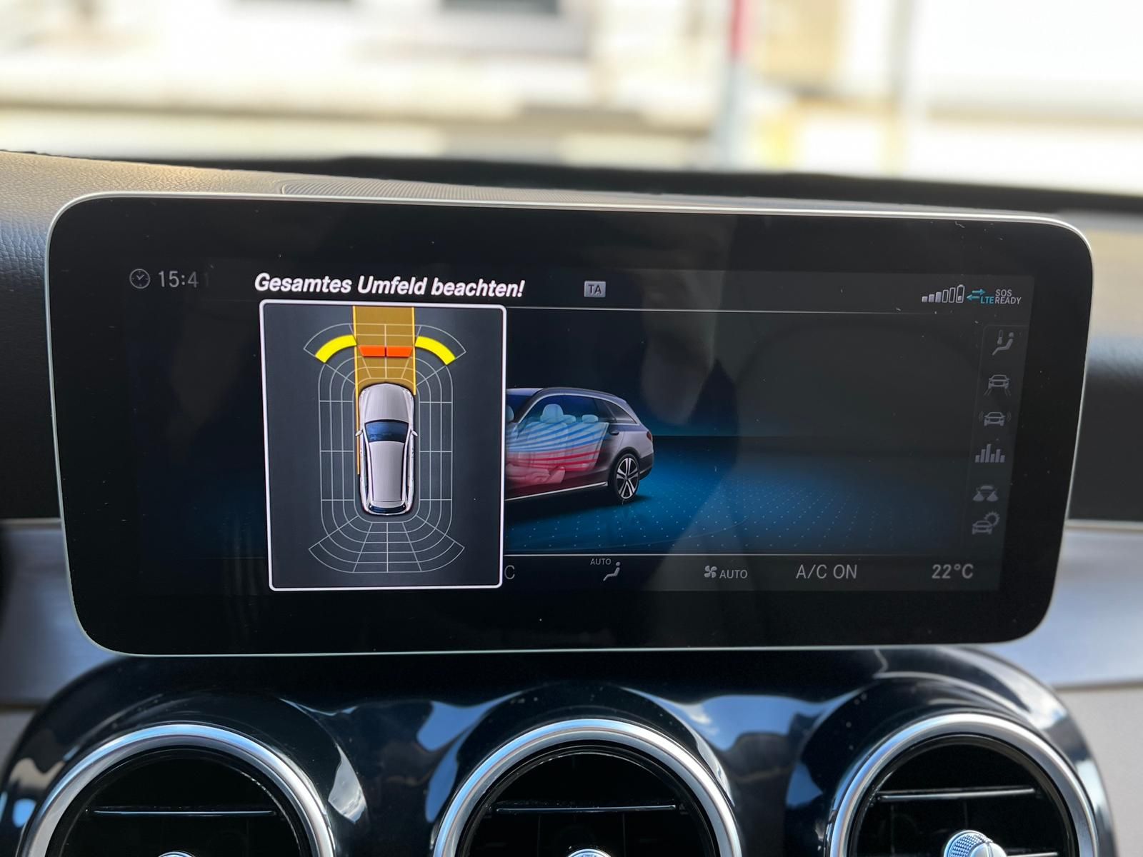 Fahrzeugabbildung Mercedes-Benz C 220 T d 4Matic +ACC+AHK+CARPLAY+DAB+LED+STHZ+