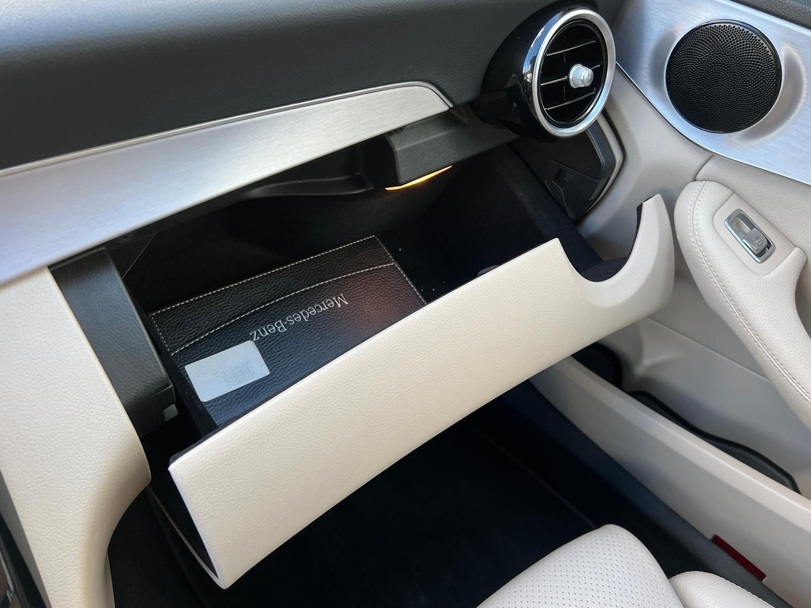 Fahrzeugabbildung Mercedes-Benz C 220 T d 4Matic +ACC+AHK+CARPLAY+DAB+LED+STHZ+