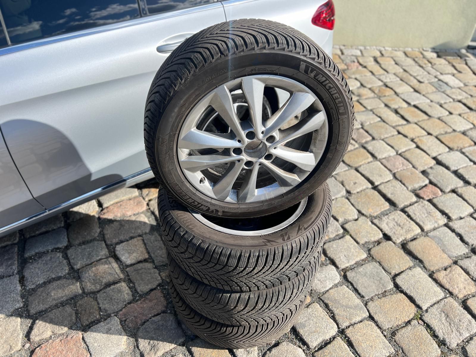 Fahrzeugabbildung Mercedes-Benz C 220 T d 4Matic +ACC+AHK+CARPLAY+DAB+LED+STHZ+
