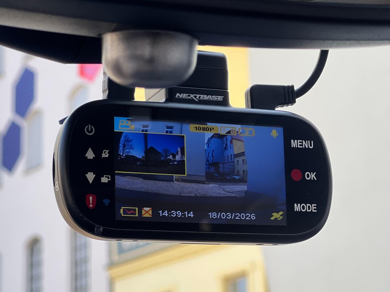 Fahrzeugabbildung BMW 218d xDrive Luxury Line+AHK+CAM+HUD+LED+PANO+