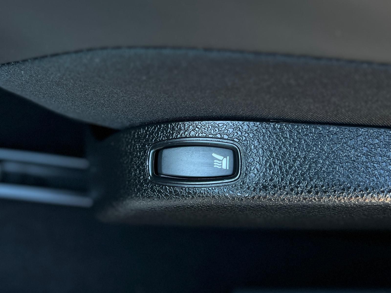 Fahrzeugabbildung Dacia Lodgy 1.2 TCE Prestige +NAVI+SHZ+TEMPO+7 SITZER+