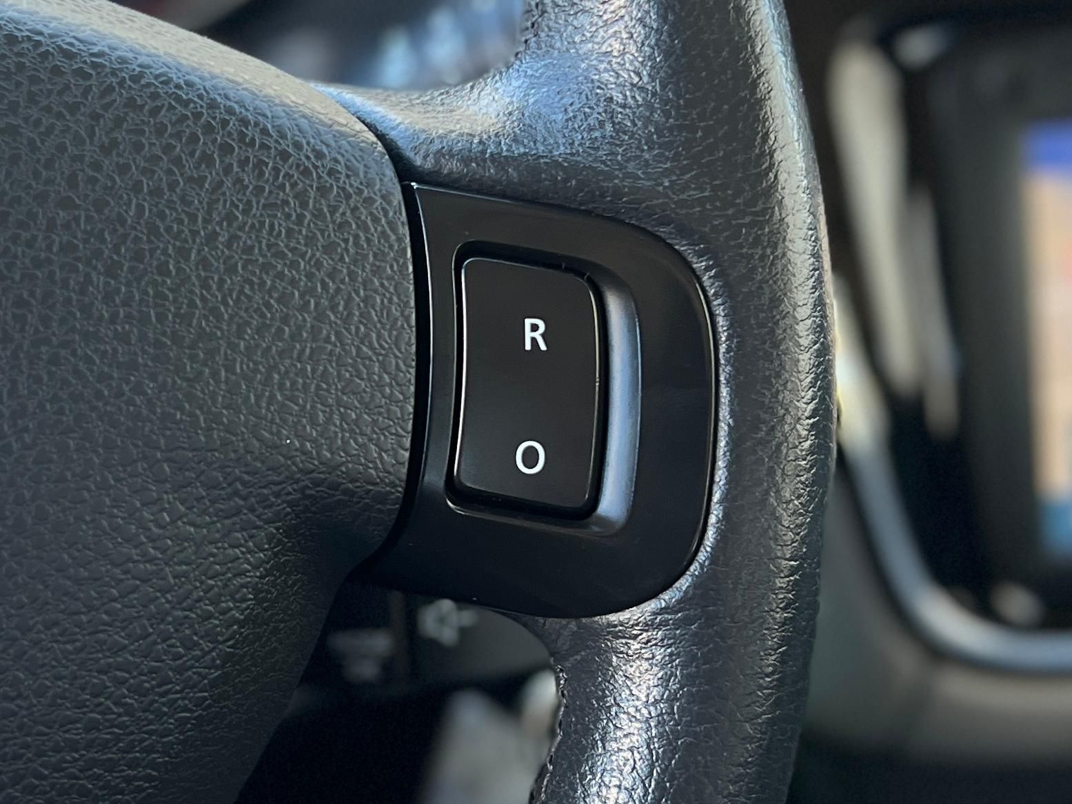 Fahrzeugabbildung Dacia Lodgy 1.2 TCE Prestige +NAVI+SHZ+TEMPO+7 SITZER+