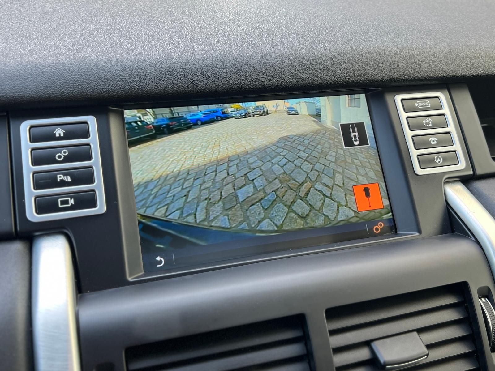 Fahrzeugabbildung Land Rover Discovery Sport 2.0 Td4 SE AWD +AHK+CAM+PANO+