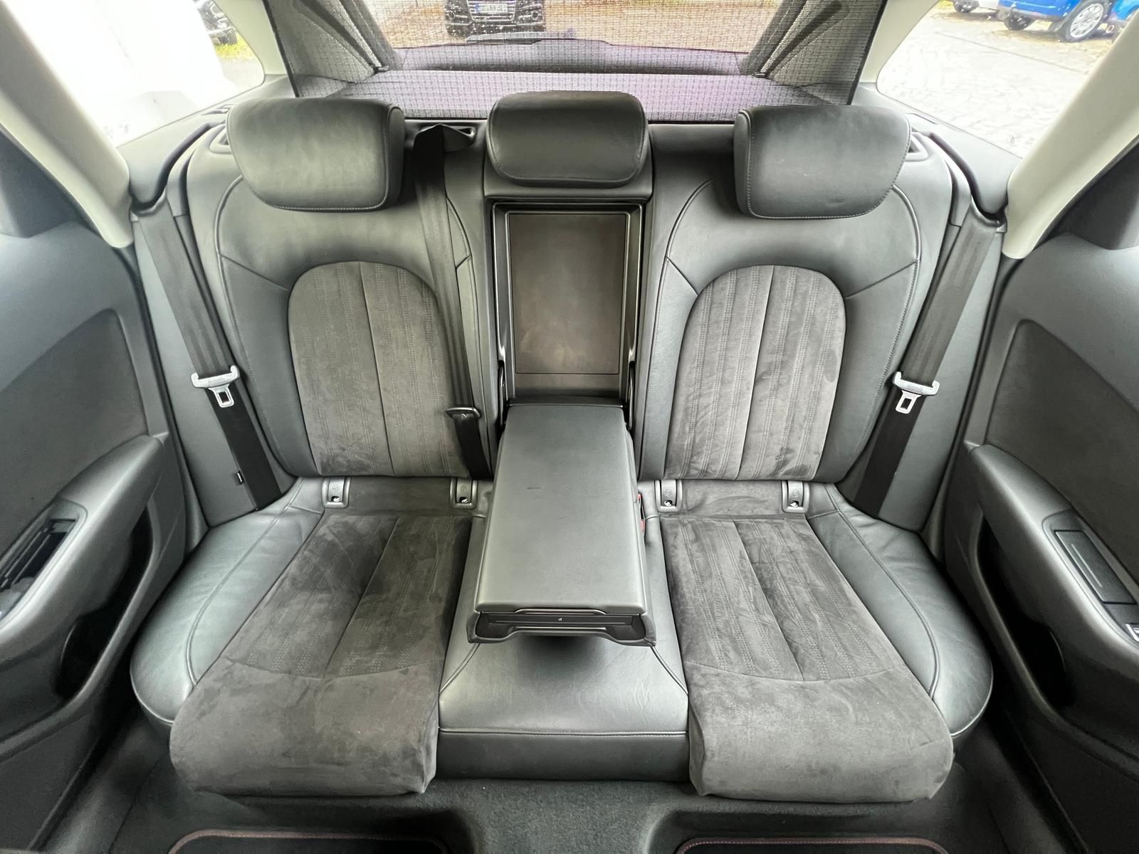 Fahrzeugabbildung Audi A6 2.0 TDI +ALCANTARA+Bi-X+CAM+DAB+NAVI+PDC+SHZ+