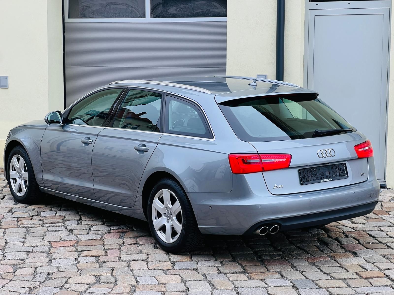 Fahrzeugabbildung Audi A6 2.0 TDI +ALCANTARA+Bi-X+CAM+DAB+NAVI+PDC+SHZ+