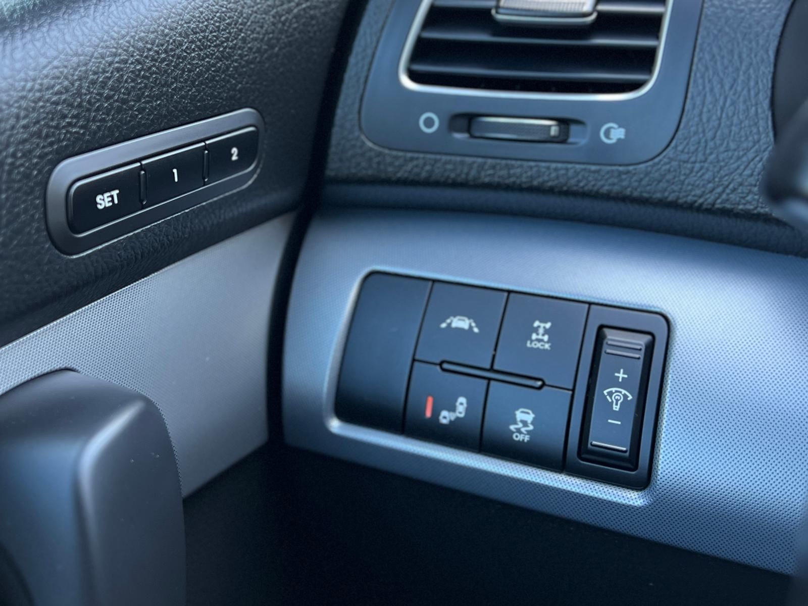 Fahrzeugabbildung Kia Sorento 2.2 CRDi Spirit 4WD +AHK+CAM+PANO+L+N+X+