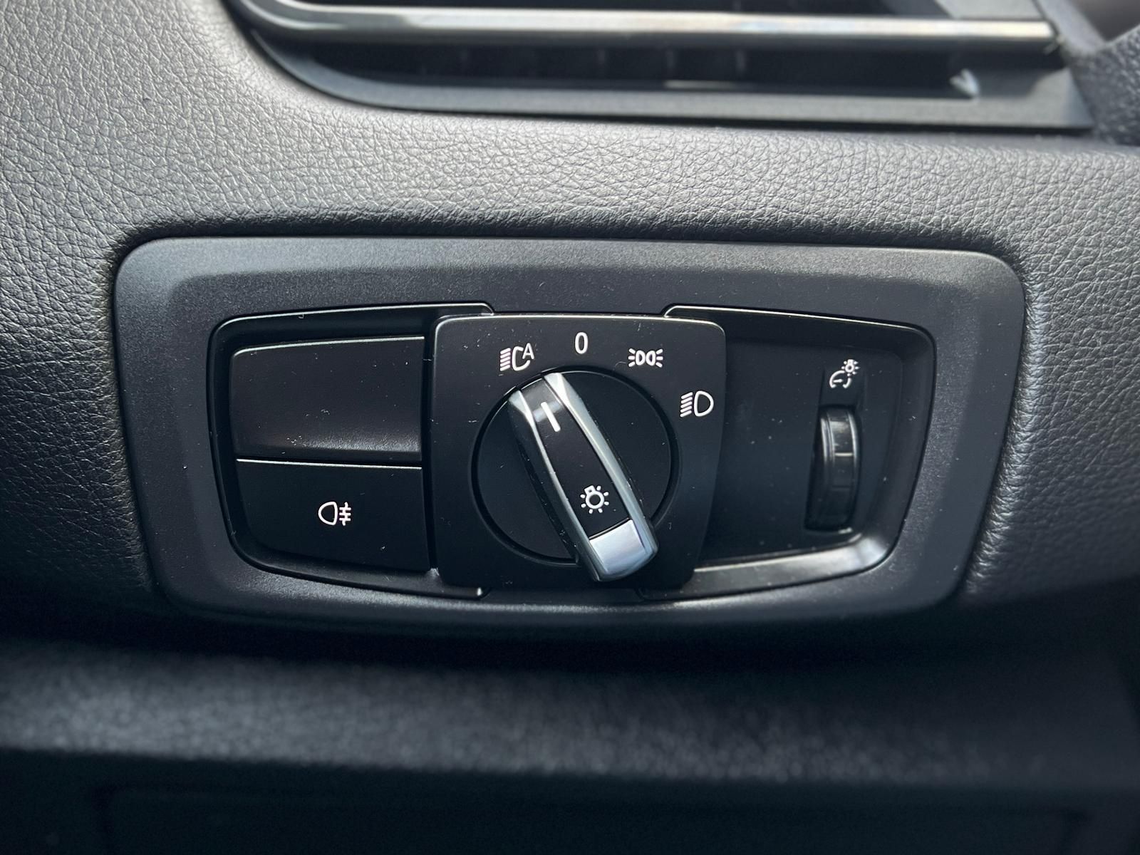 Fahrzeugabbildung BMW 220 Gran Tourer Advantage +AHK+ACC+HUD+LED+NAVI+