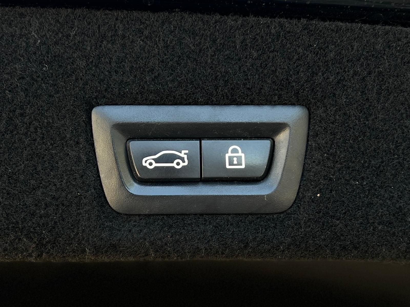 Fahrzeugabbildung BMW 740d xDrive Shadow-Line +CARPLAY+HUD+LASER+360°+