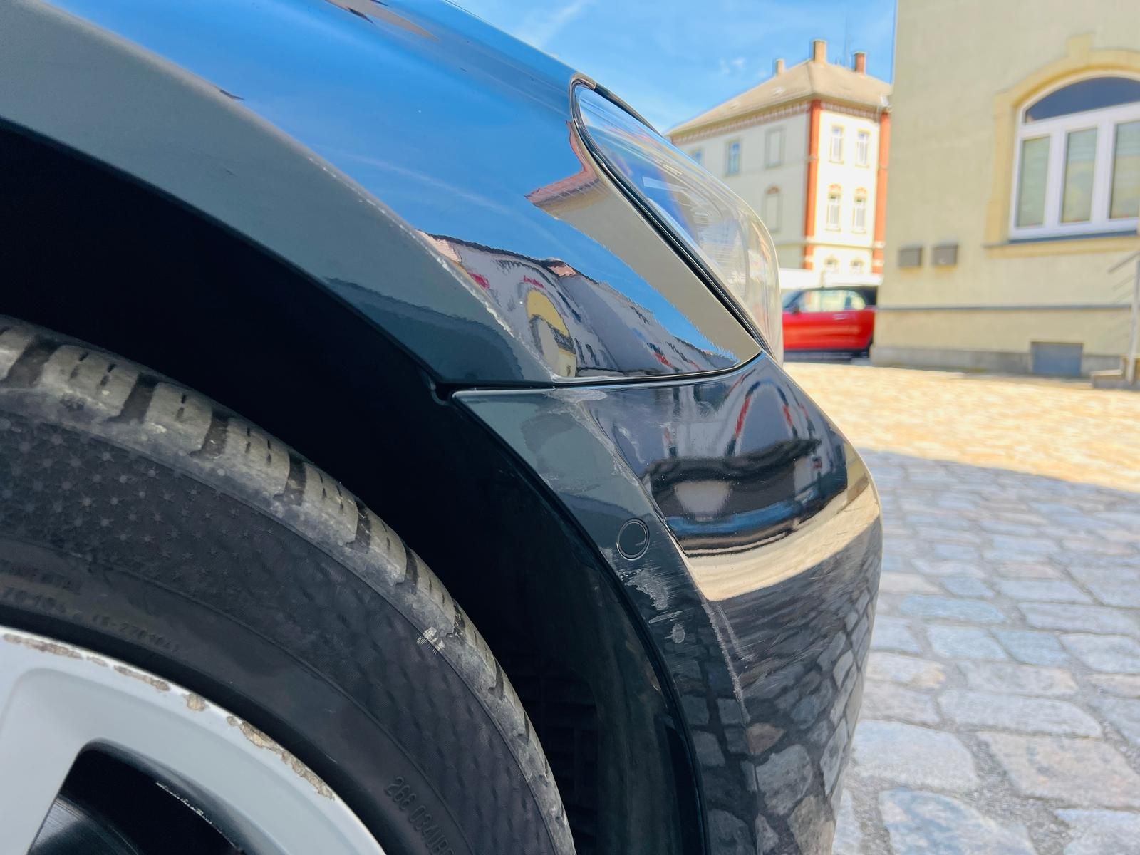 Fahrzeugabbildung BMW 740d xDrive Shadow-Line +CARPLAY+HUD+LASER+360°+