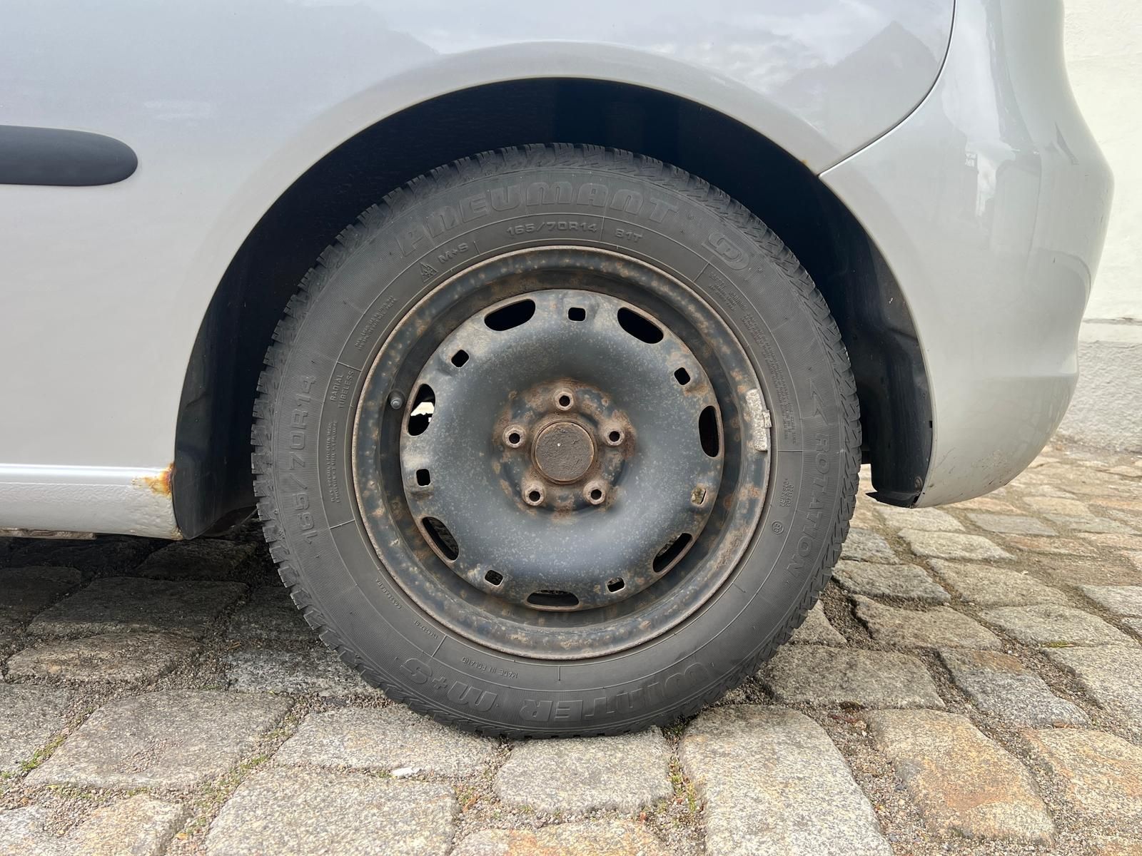 Fahrzeugabbildung SEAT Ibiza 1.4 Comfort Edition *BT*KLIMA*TEMPO*8FACH*