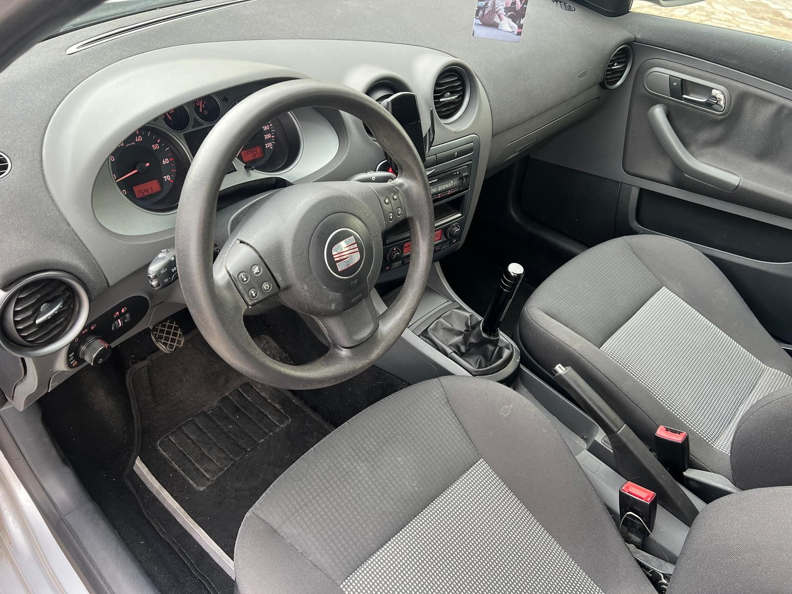Fahrzeugabbildung SEAT Ibiza 1.4 Comfort Edition *BT*KLIMA*TEMPO*8FACH*