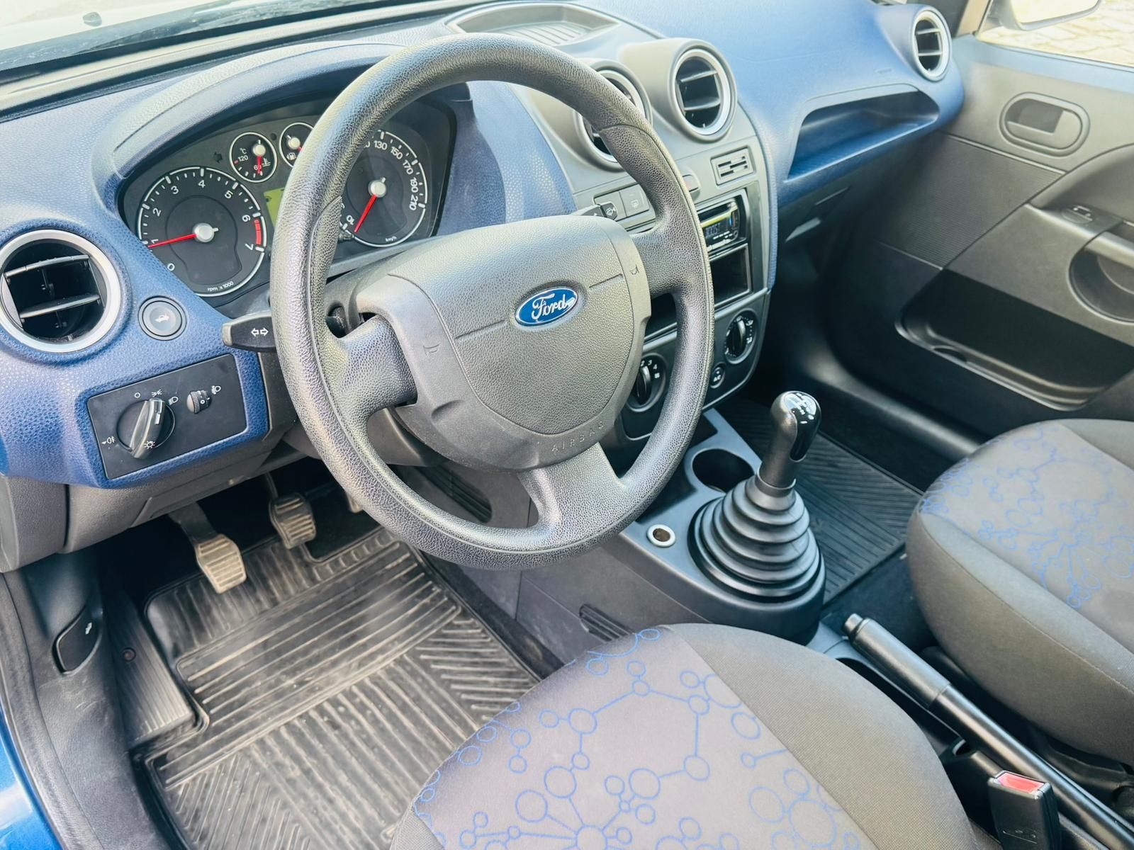 Fahrzeugabbildung Ford Fiesta 1.3  Fun X *KLIMA*BEH. FRONTSCHEIBE*