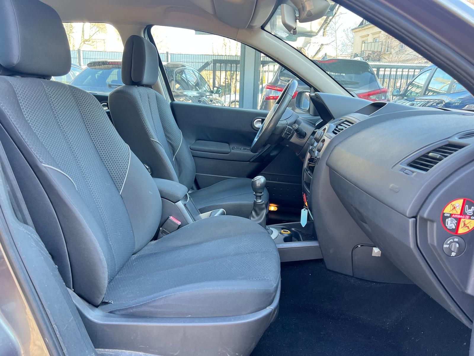 Fahrzeugabbildung Renault Megane 1.9 dCi Dynamique *KLIMA*