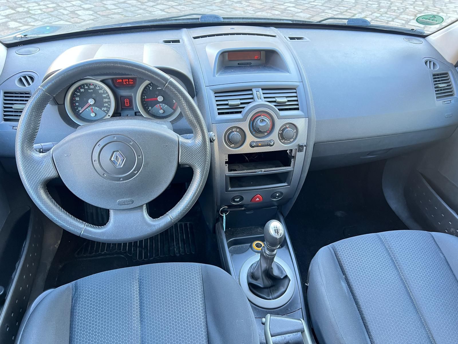 Fahrzeugabbildung Renault Megane 1.9 dCi Dynamique *KLIMA*