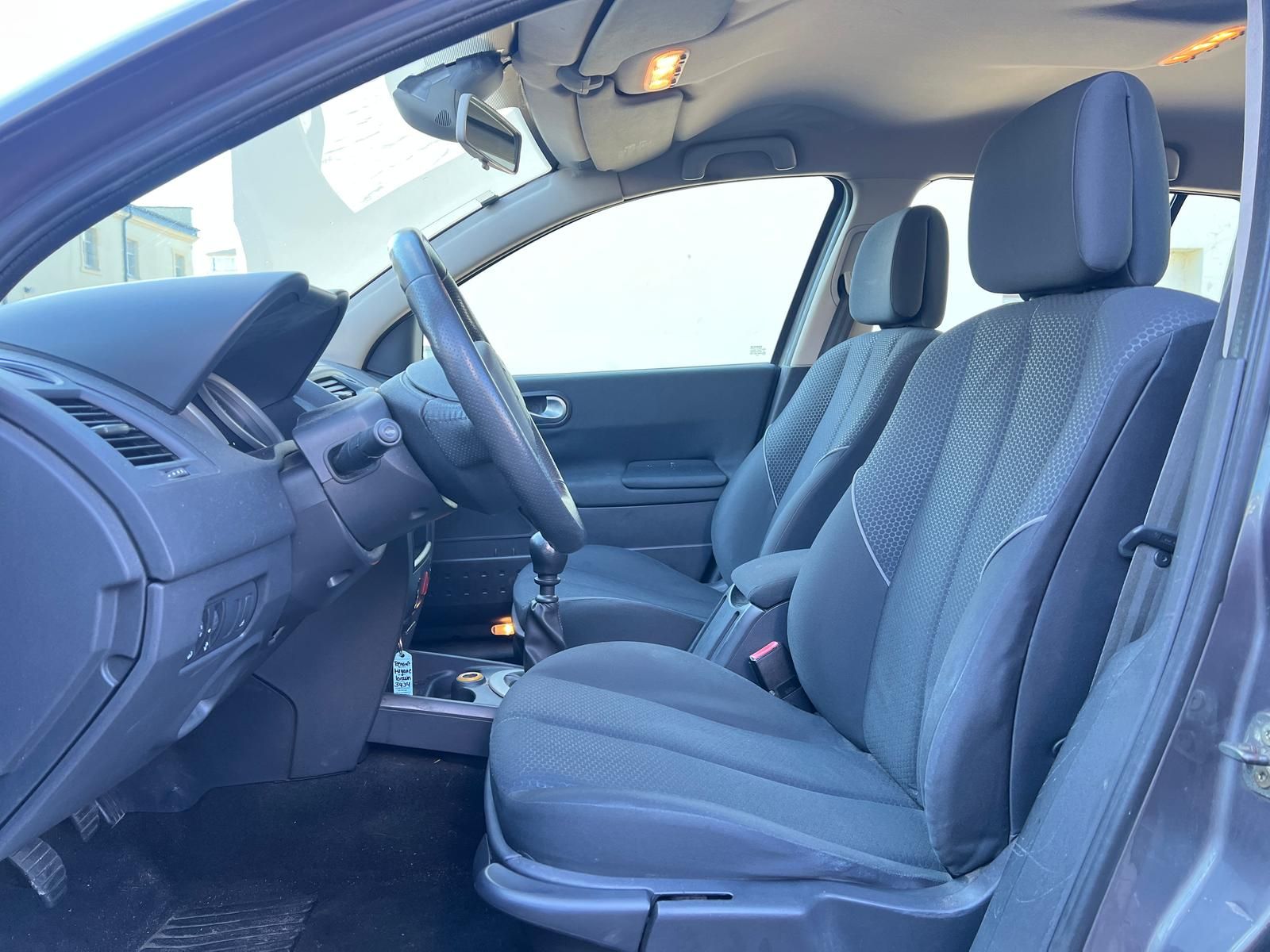 Fahrzeugabbildung Renault Megane 1.9 dCi Dynamique *KLIMA*