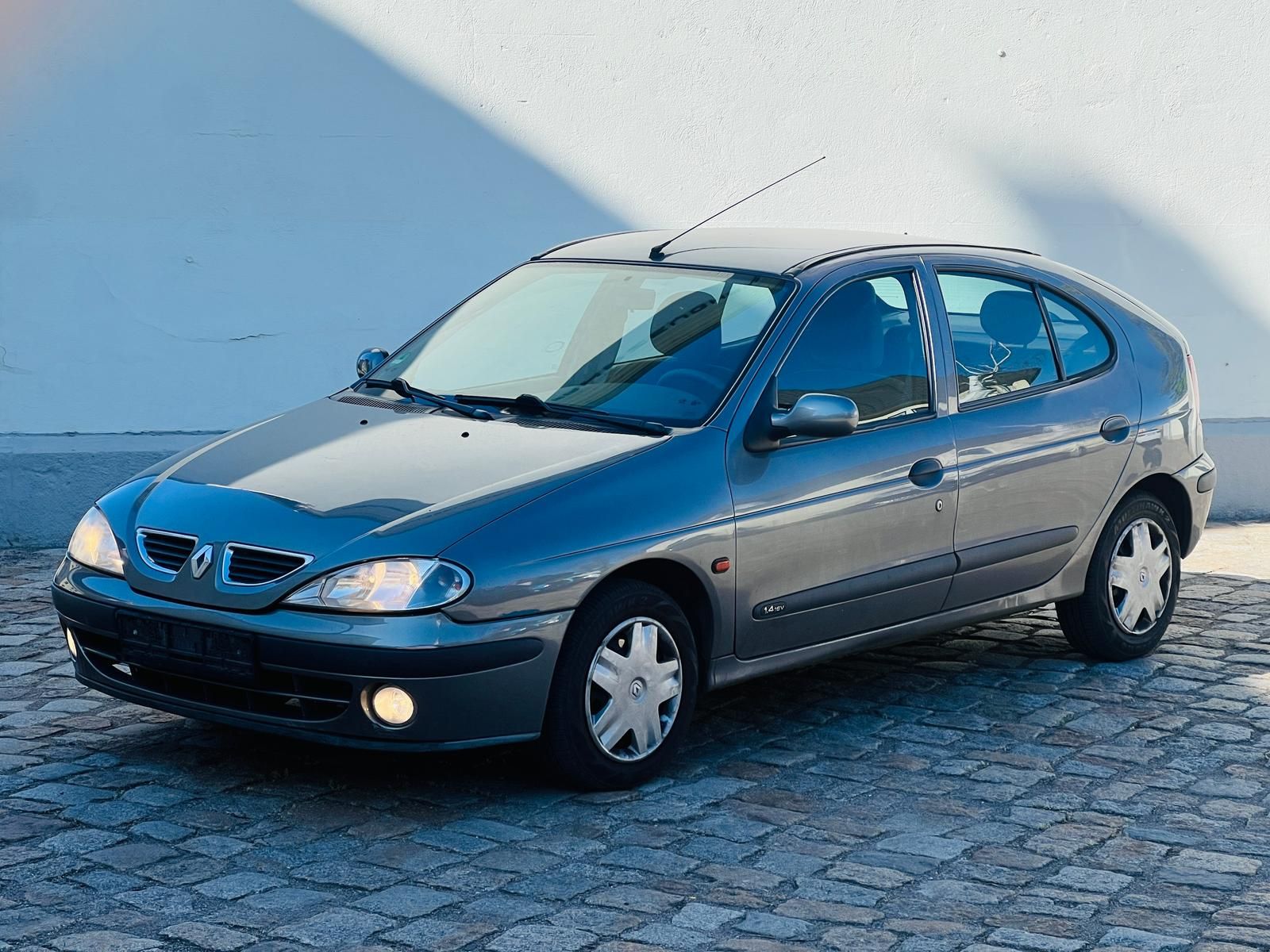 Renault Megane *KLIMA*TÜV 04/27*WINTERAUTO*