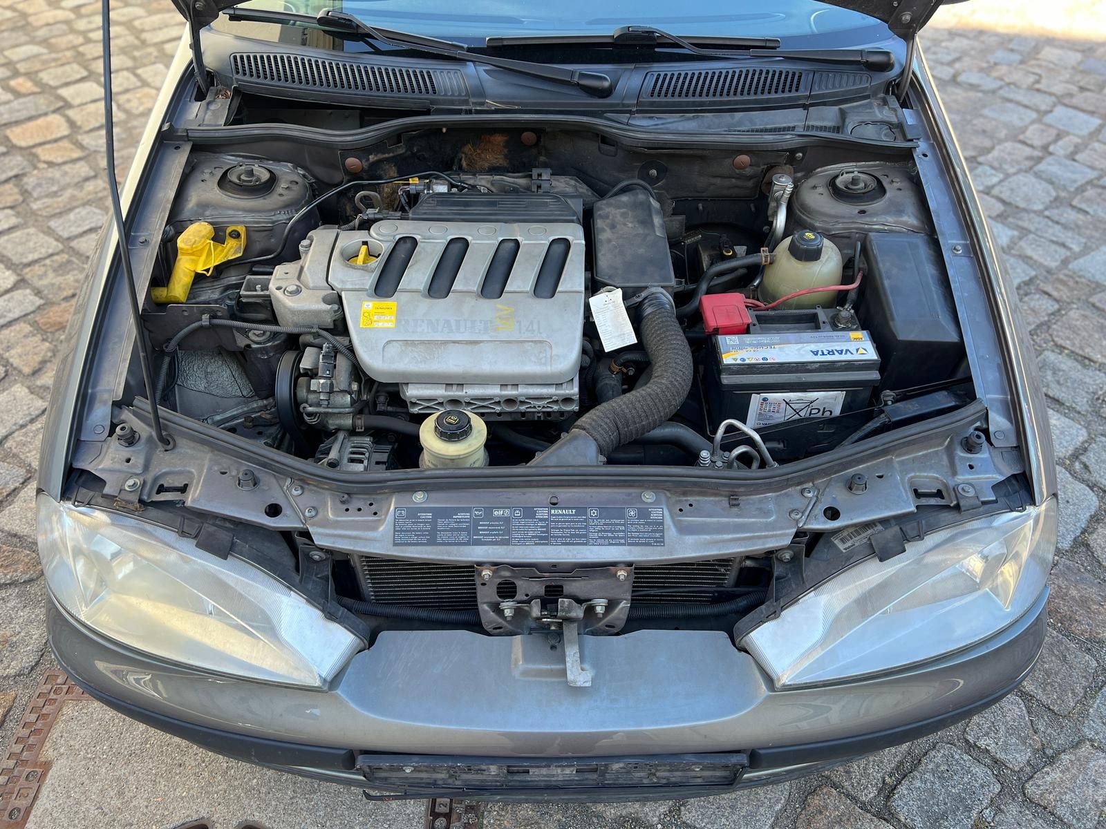 Fahrzeugabbildung Renault Megane *KLIMA*TÜV 04/27*WINTERAUTO*