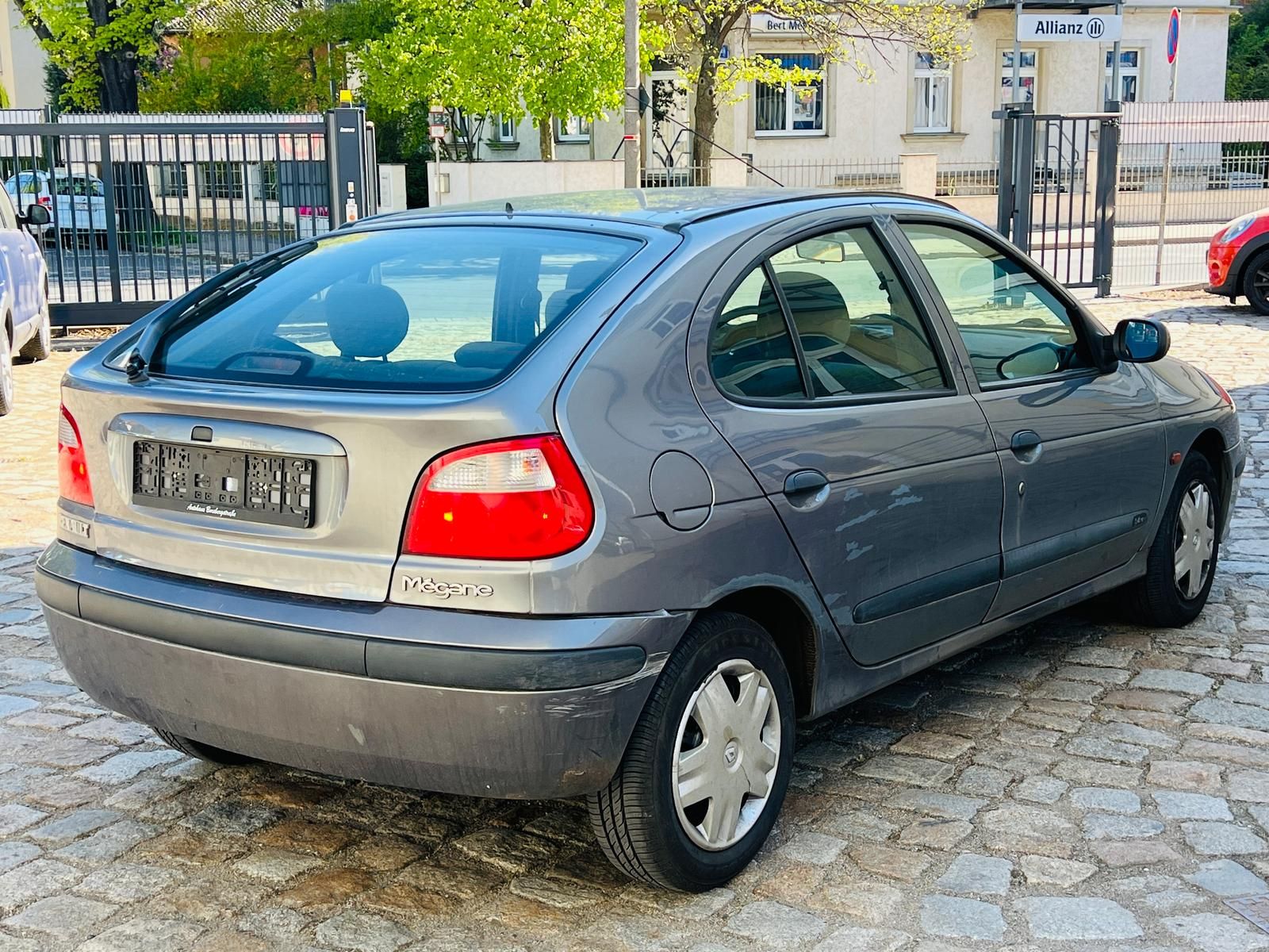 Fahrzeugabbildung Renault Megane *KLIMA*TÜV 04/27*WINTERAUTO*