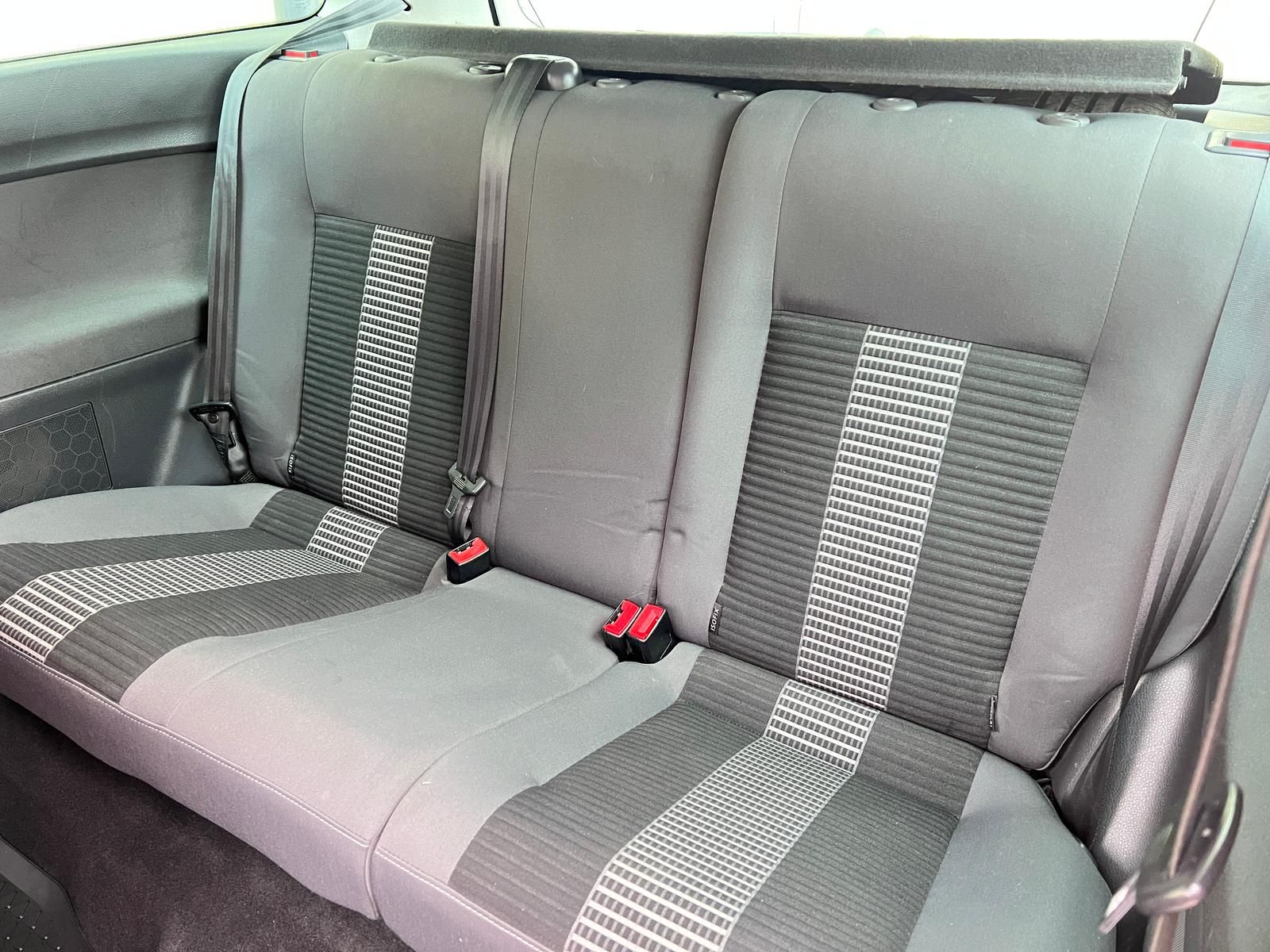 Fahrzeugabbildung Volkswagen Polo 1.2 United *8-FACH*SHZ*PDC*TEMPO*