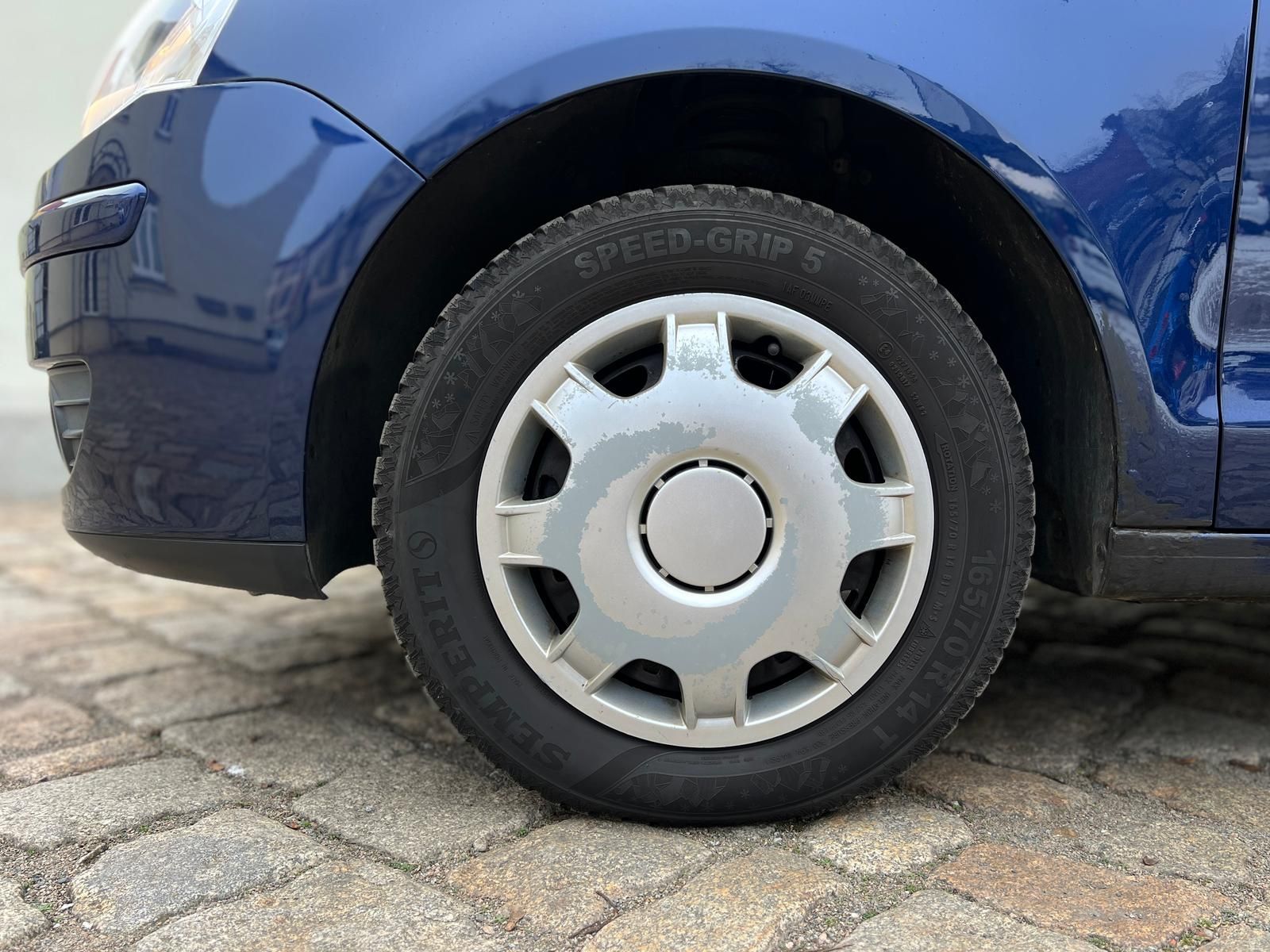 Fahrzeugabbildung Volkswagen Polo 1.2 United *8-FACH*SHZ*PDC*TEMPO*