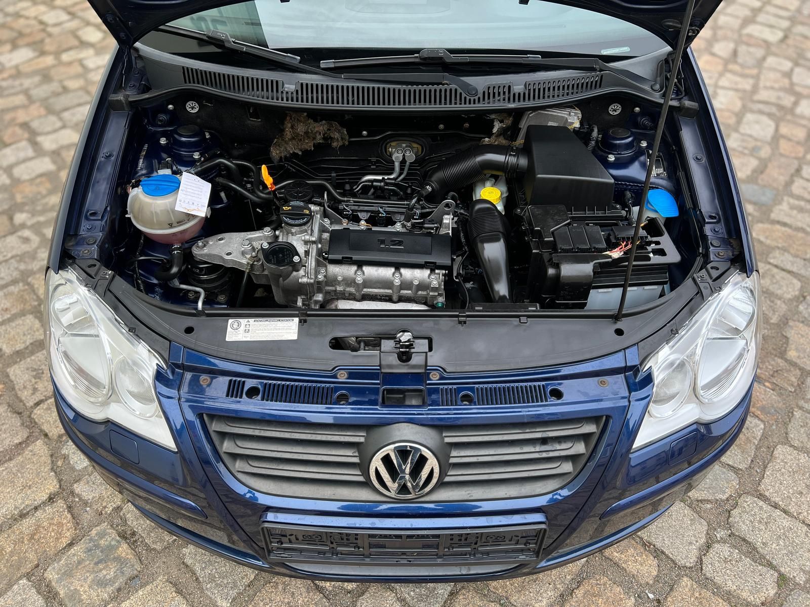Fahrzeugabbildung Volkswagen Polo 1.2 United *8-FACH*SHZ*PDC*TEMPO*