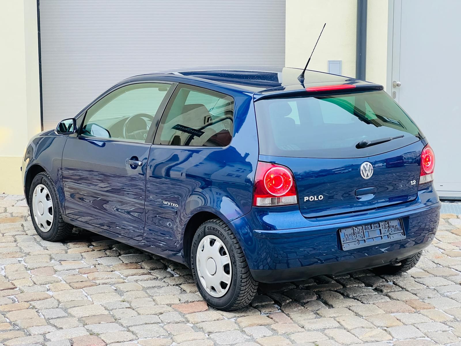 Fahrzeugabbildung Volkswagen Polo 1.2 United *8-FACH*SHZ*PDC*TEMPO*