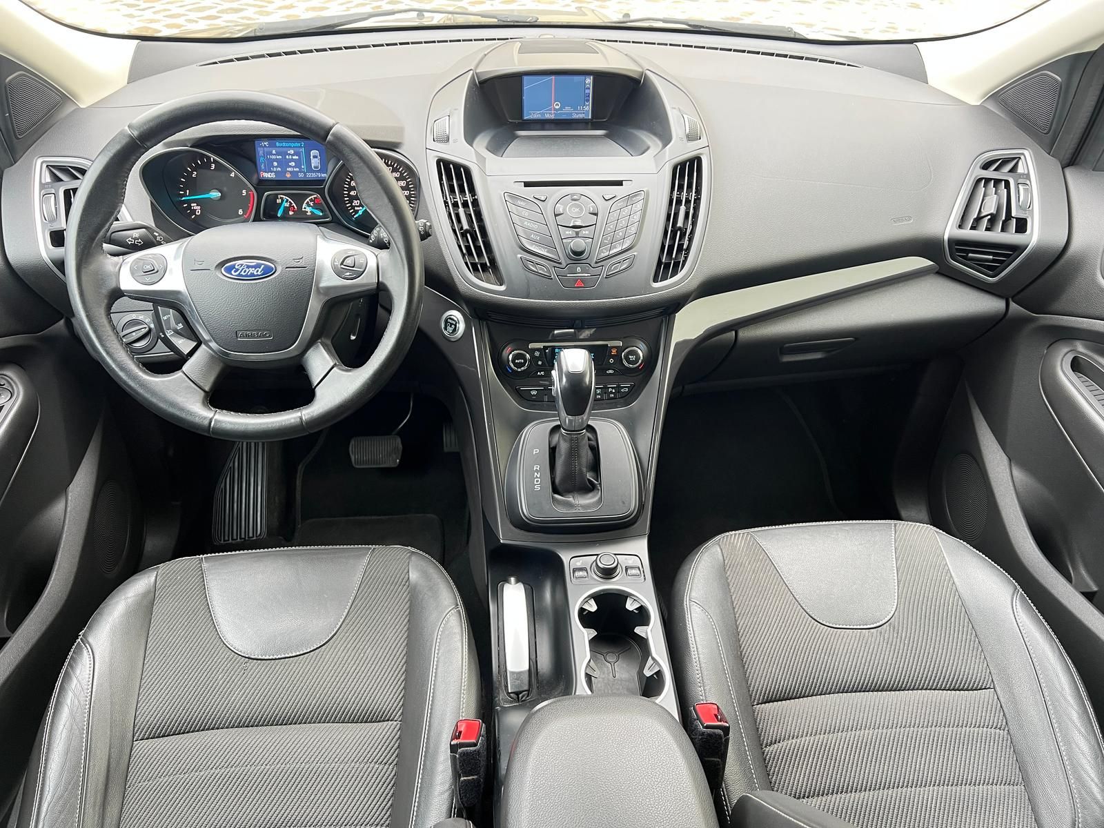 Fahrzeugabbildung Ford Kuga 2.0 TDCi Titanium *BT*PDC*SHZ*TEMPO*L*N*X*
