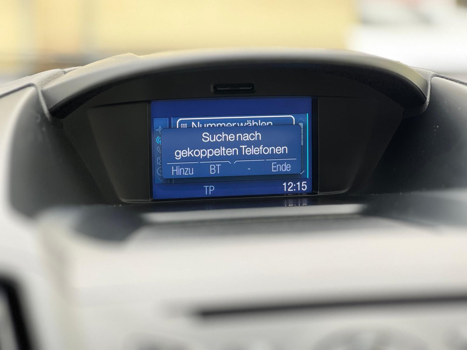 Fahrzeugabbildung Ford Kuga 2.0 TDCi Titanium *BT*PDC*SHZ*TEMPO*L*N*X*