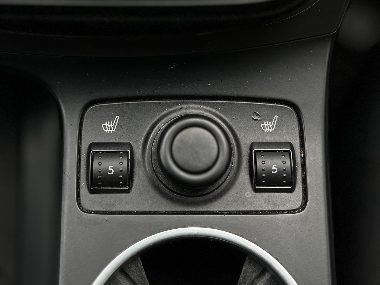 Fahrzeugabbildung Ford Kuga 2.0 TDCi Titanium *BT*PDC*SHZ*TEMPO*L*N*X*