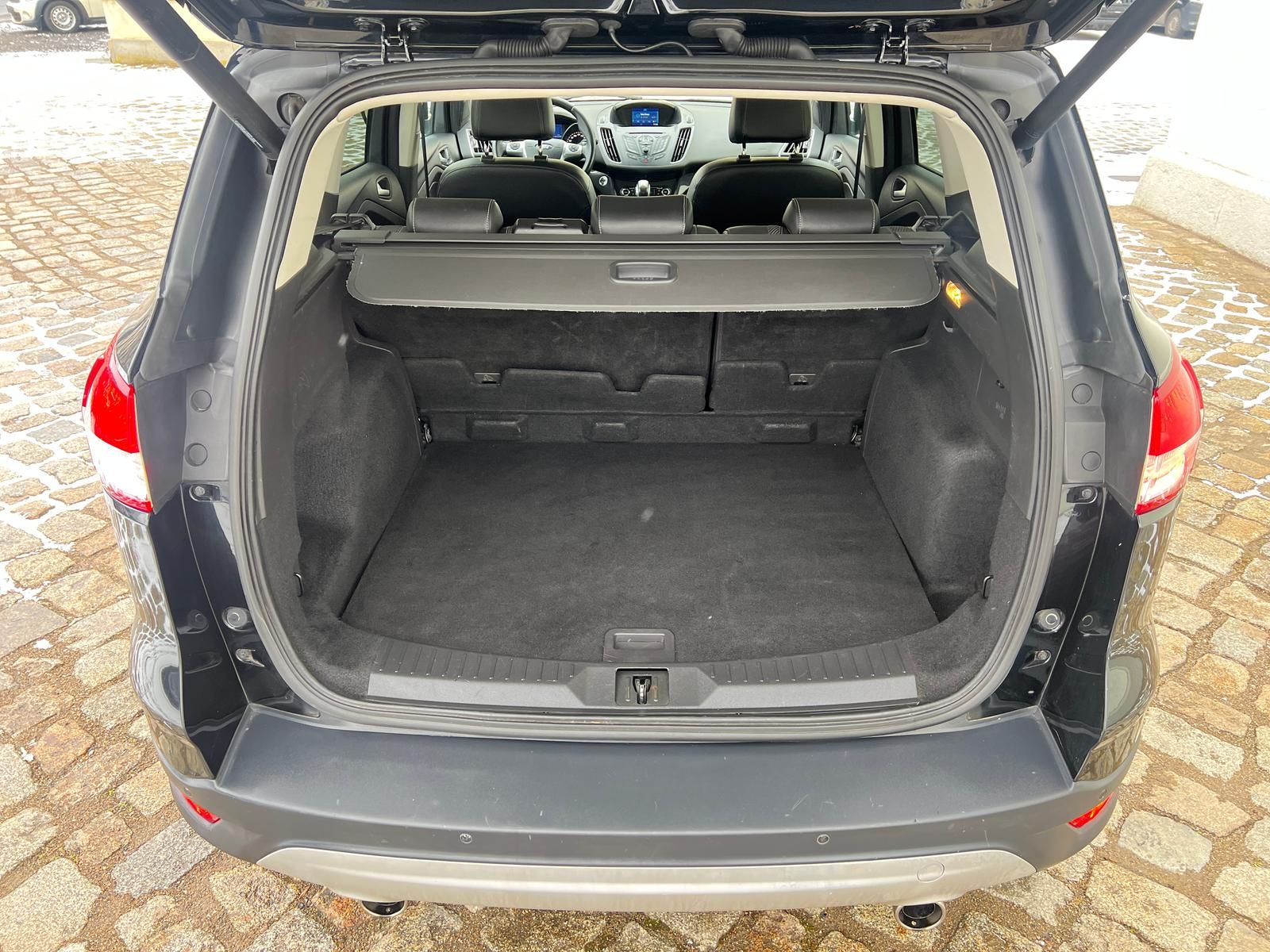 Fahrzeugabbildung Ford Kuga 2.0 TDCi Titanium *BT*PDC*SHZ*TEMPO*L*N*X*