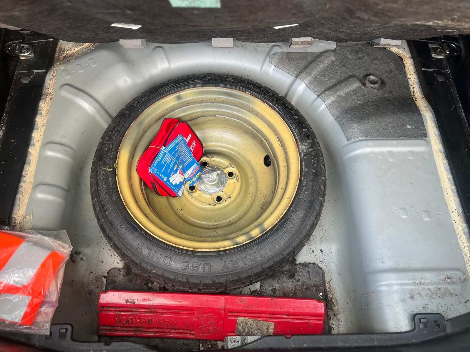 Fahrzeugabbildung Honda Jazz 1.4 DSi LS *KLIMA*HU bis 06/27*